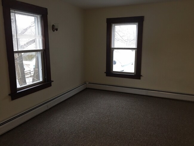 Building Photo - 144-146 Elliot St