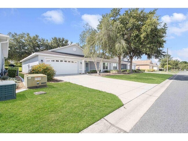 Building Photo - 9287 SW 91st Ct Rd