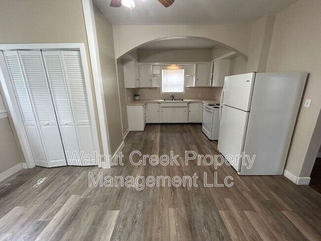 Foto del edificio - 526-528 Hamilton Ave