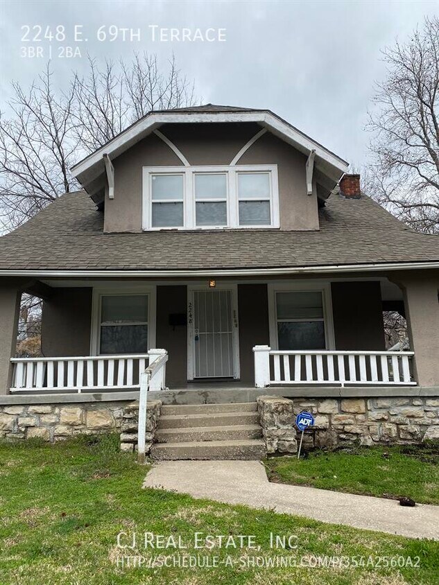 Foto principal - 2248 E 69th Terrace