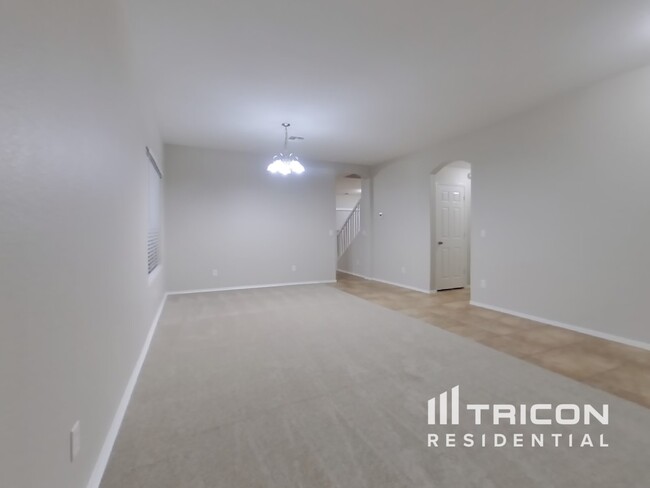 Foto del edificio - 15034 N 146th Ln