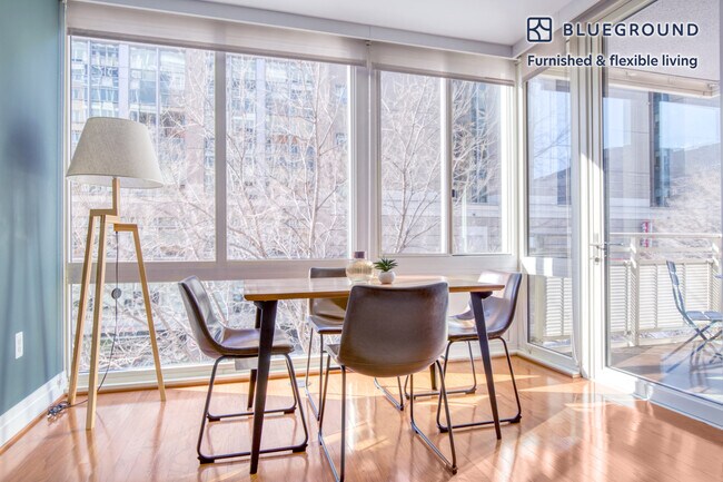 Foto del edificio - 2221 I St NW