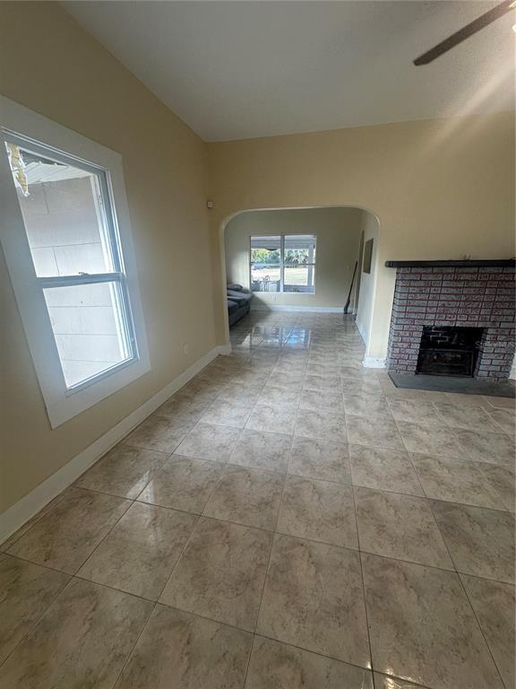 Foto del edificio - 738 N Dean Rd