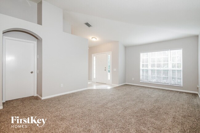 Building Photo - 12913 Early Run Ln