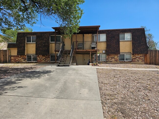 Building Photo - 1155 Chiricahua Loop
