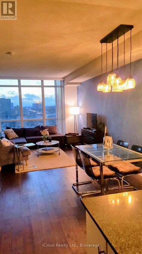 Photo principale - 1171-1171 Queen St W