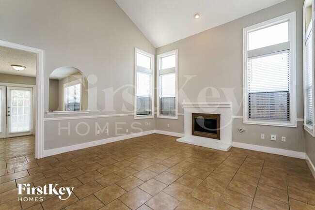Foto del edificio - 5334 Riverport Dr