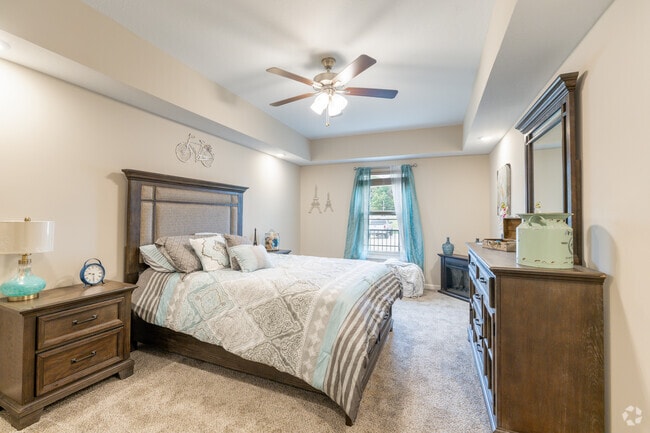 2BR, 1BA - 1,260SF - Bedroom - Sinclair Ridge