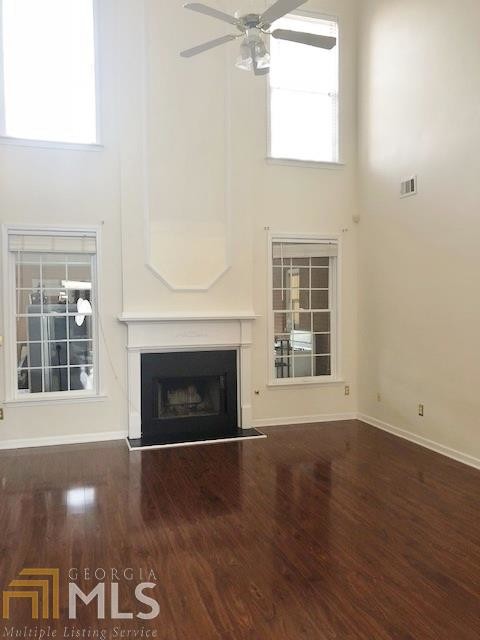 Building Photo - 2114 Brownings