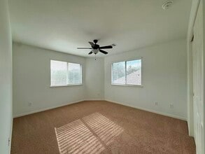Building Photo - 2814 Ridgeglen Ln