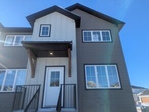 117 Yasmin Ali Cres