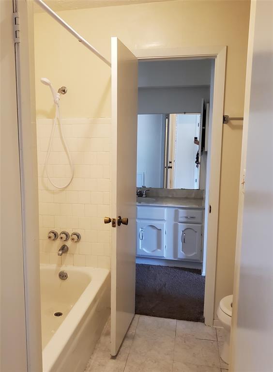 Foto del edificio - 16334 Oxnard Ln