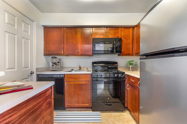 Foto del edificio - The Apartments at Saddle Brooke