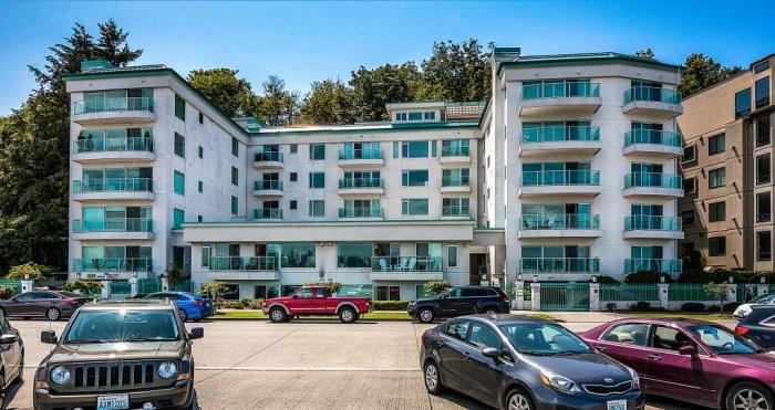Primary Photo - 2 bedroom in Seattle WA 98116