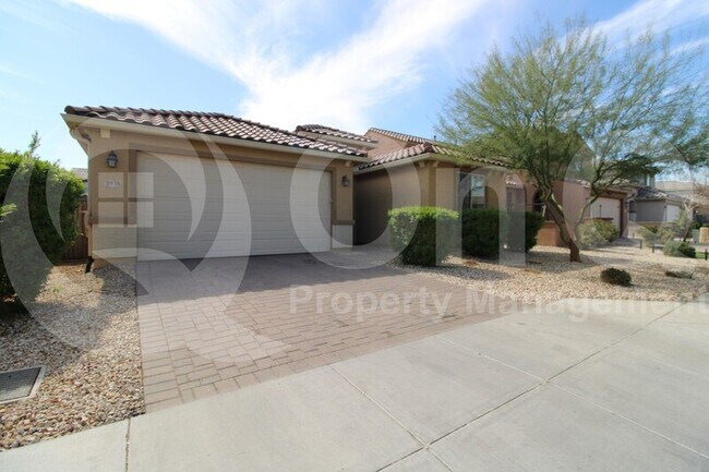 Foto del edificio - 8939 W Missouri Ave