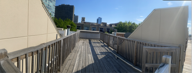 Roof Deck - 1826 S Michigan Ave