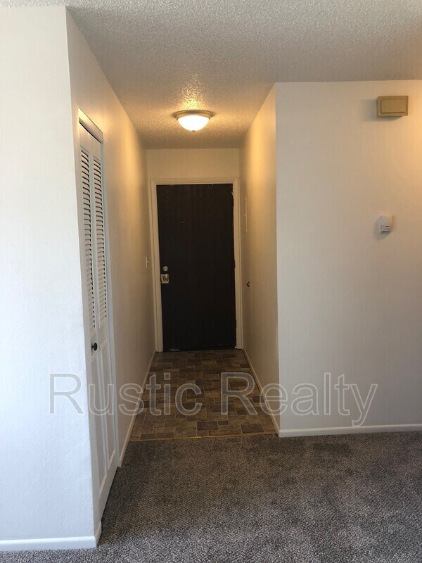 Building Photo - 5545 Bowden Loop