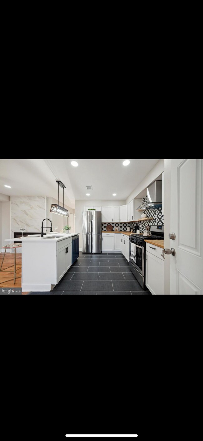 Foto del edificio - 2626 Island Ave