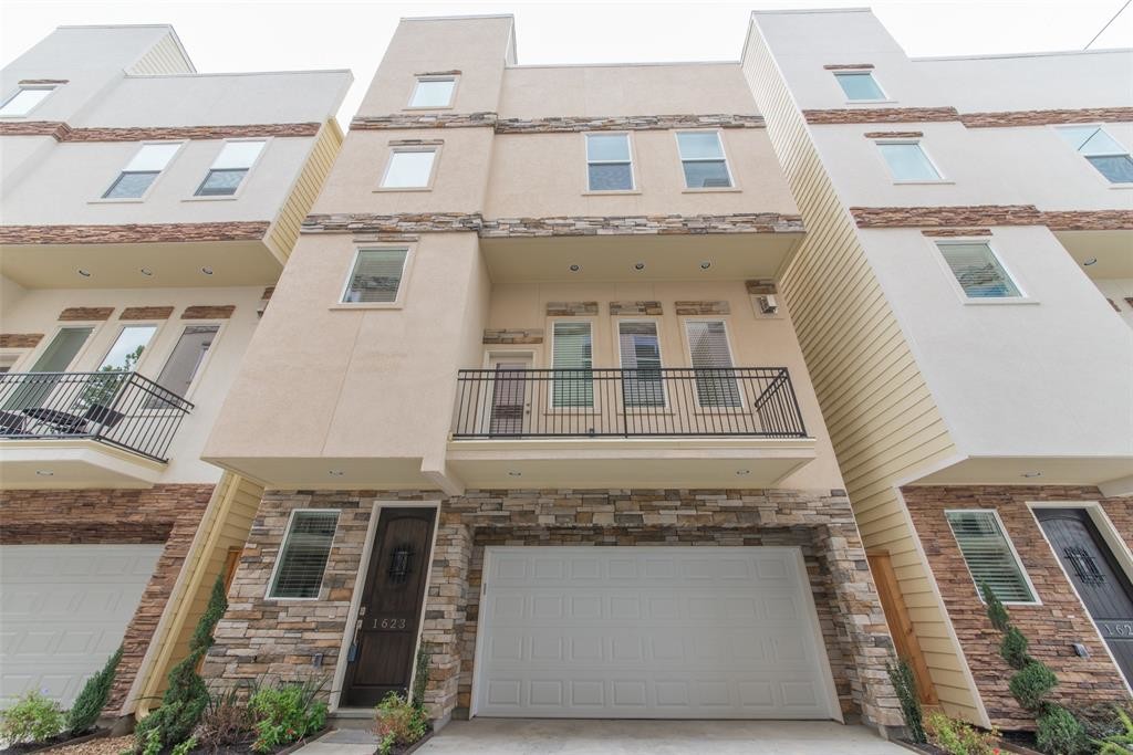 Foto principal - 1623 Shearn St