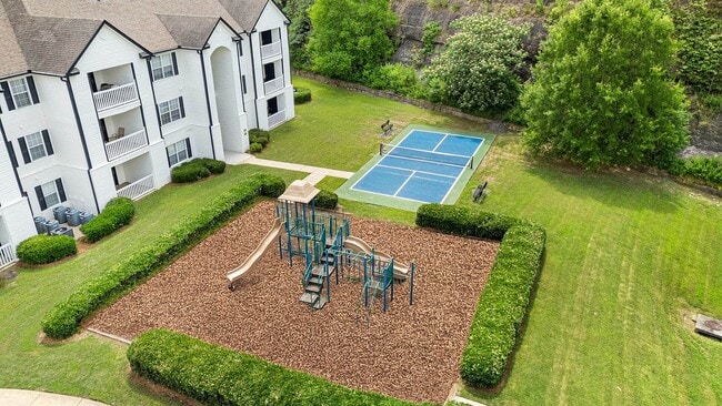 Building Photo - The Ridgely