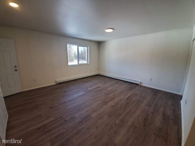 Building Photo - 3422 Davis Rd