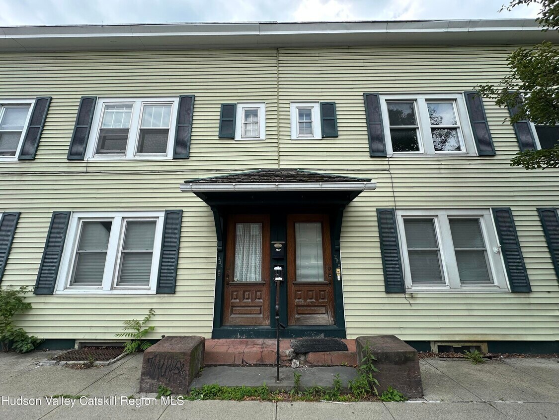 Foto principal - 229 Warren St