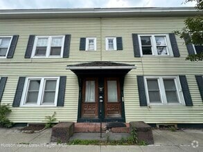 Building Photo - 229 Warren St