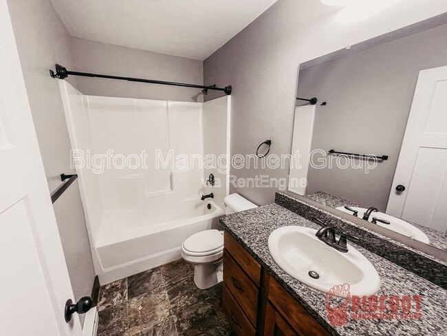 Building Photo - 7540 Kingpost Loop
