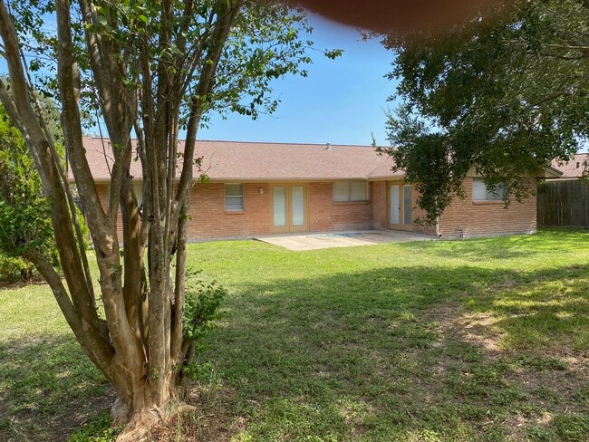 Foto del edificio - 857 Belmeade Dr
