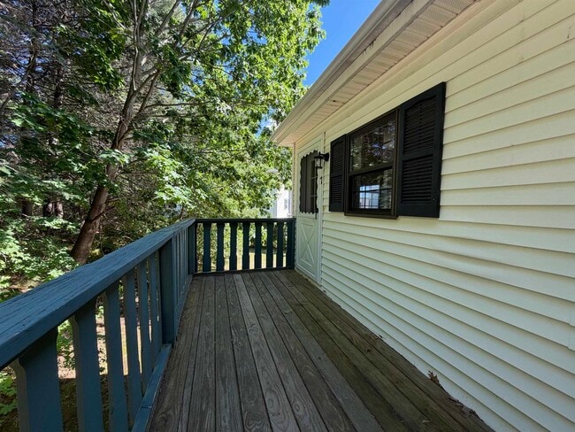 Building Photo - 56 Westville Rd