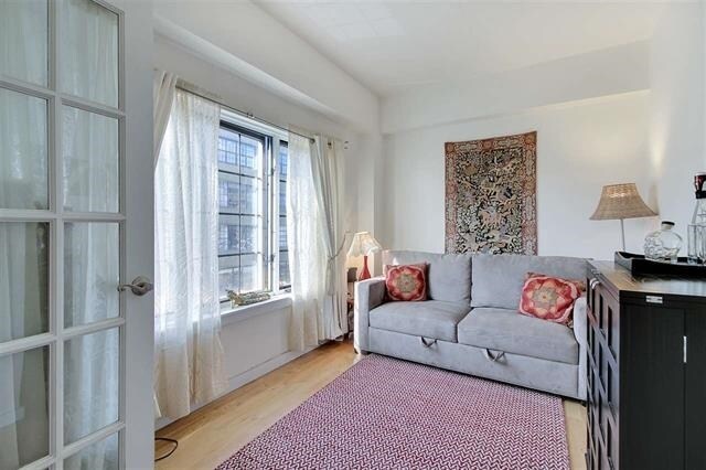 Foto del edificio - 701 Monroe St