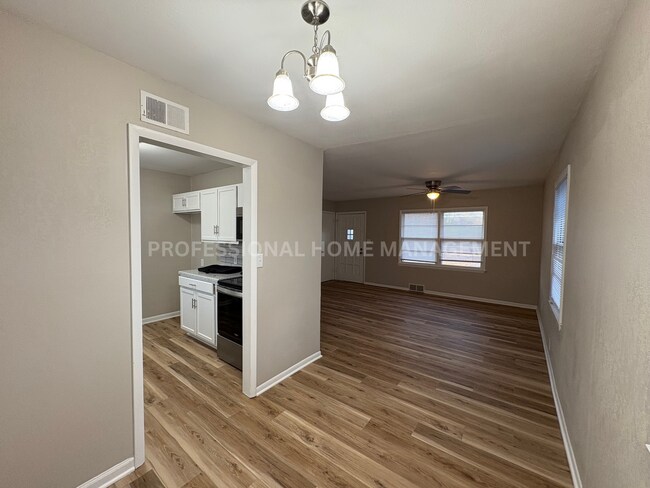 Building Photo - Coming Soon! Freshly Remodeled 3-Bedroom, 1-Bathroom with 2-Car Detached Garage!