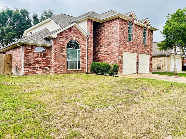 Building Photo - 13715 Branford Greens Dr