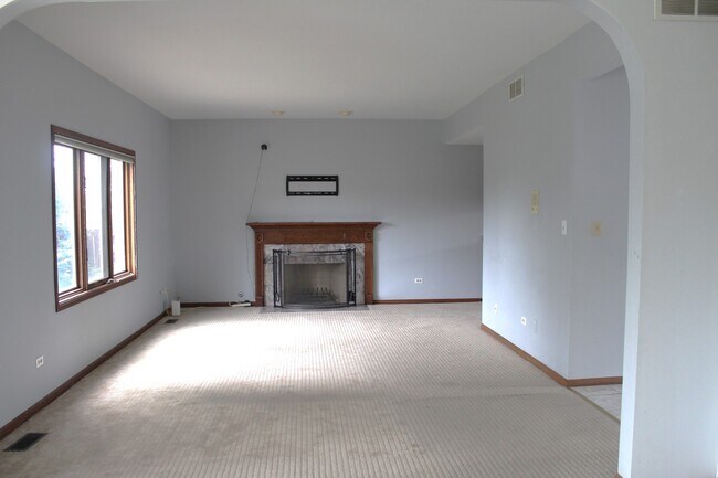 Building Photo - 10805 Cook Ave