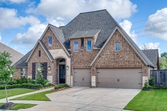 Building Photo - 5439 Farm Hill Way