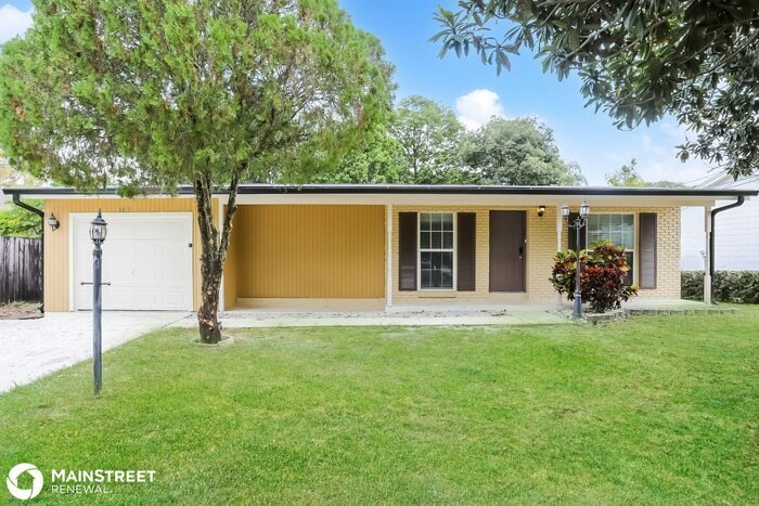 Primary Photo - 4413 Rossmore Dr