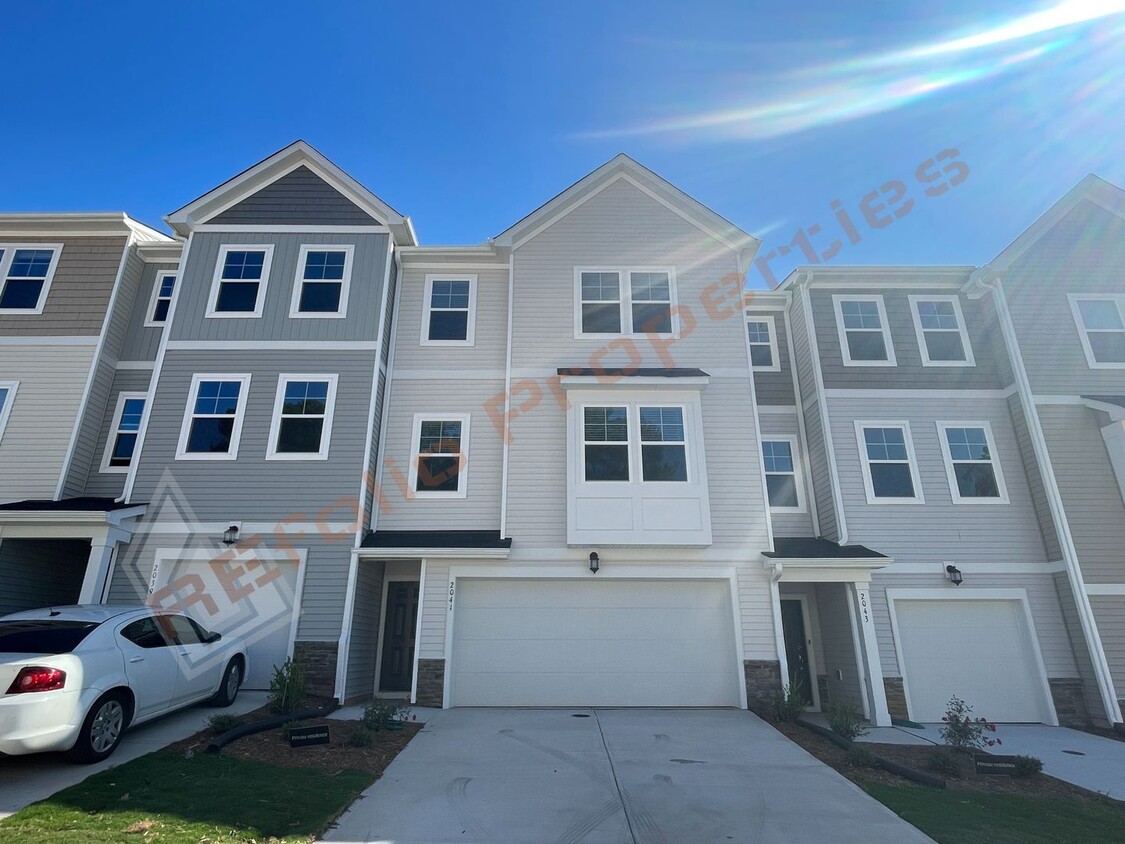 Primary Photo - Stunning 4 Bedroom 3.5 Bath, 3 Story Townh...