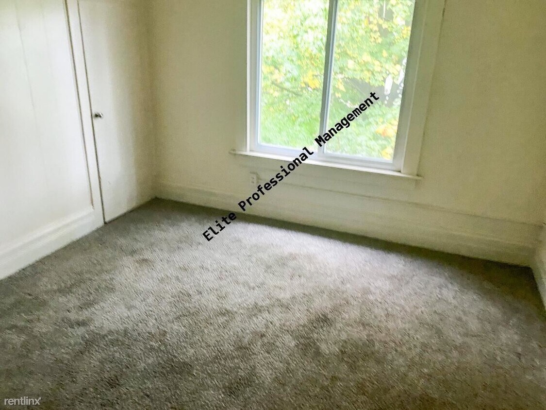 Foto del edificio - 2 br, 1 bath Duplex - 1926 Hancock St