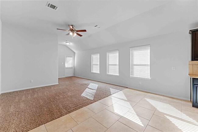 Foto del edificio - 7326 Cypress Shumard Oak Dr