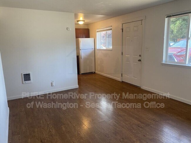 Foto del edificio - 15501 Grant Ave SW