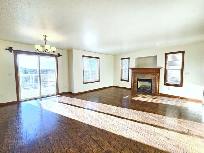 Foto del edificio - $2,200 -  3 Bed / 2.5 Bath Beautiful Spokane Valley House