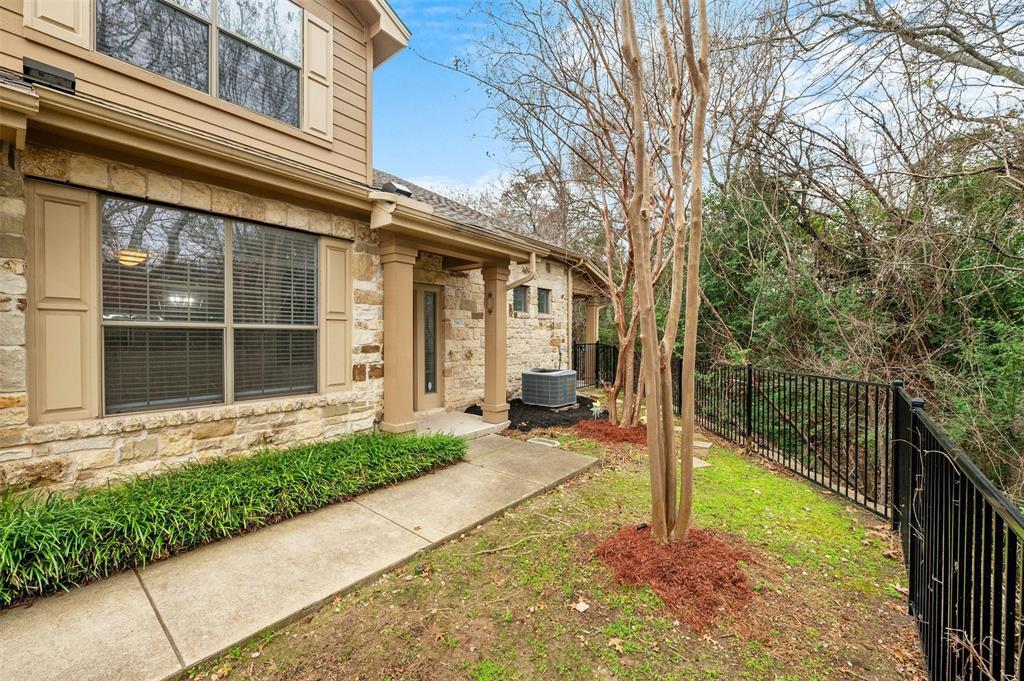 Foto principal - 1310 W Parmer Ln