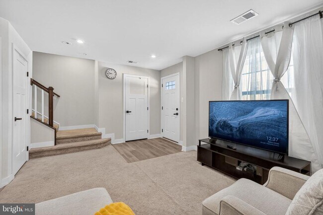 Foto del edificio - 9599 Tall Oaks Rd