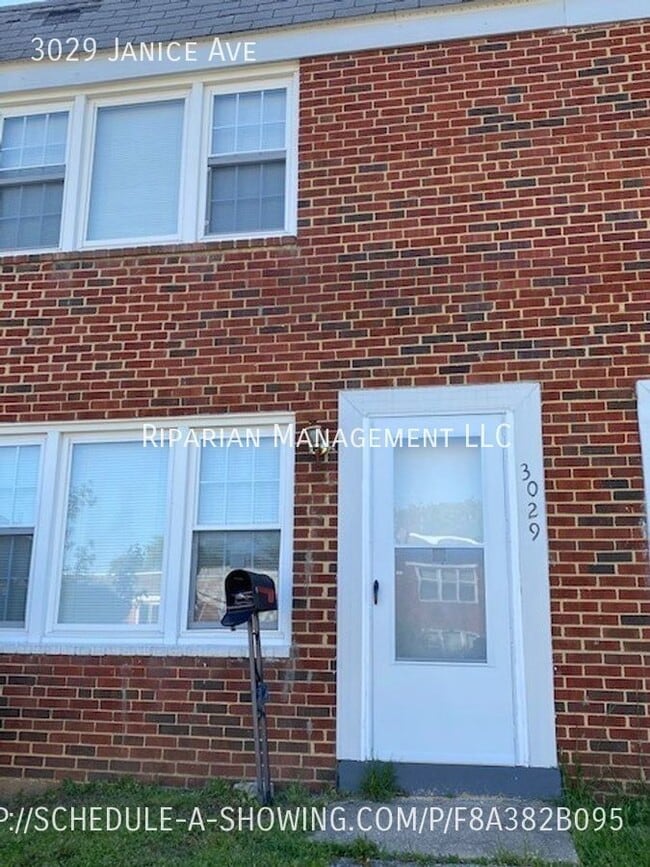 Building Photo - Welcome to charm city!