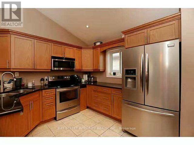 Building Photo - 62 Briarose Pl