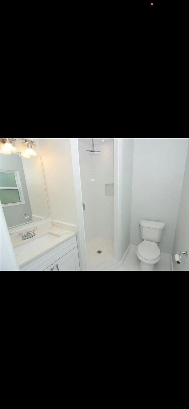 Foto del edificio - 617 Dunraven Dr