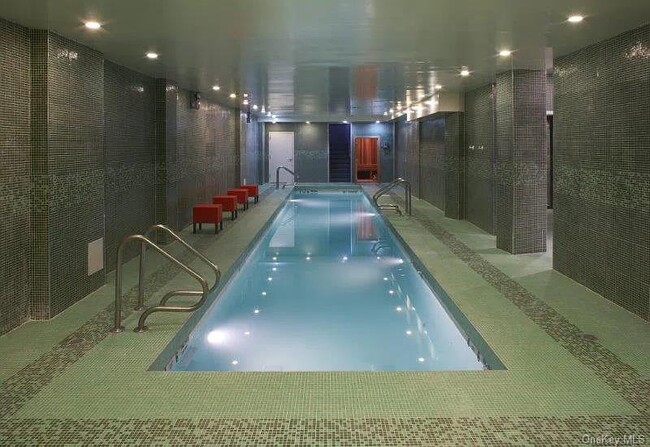 Foto del edificio - 925 Pacific St