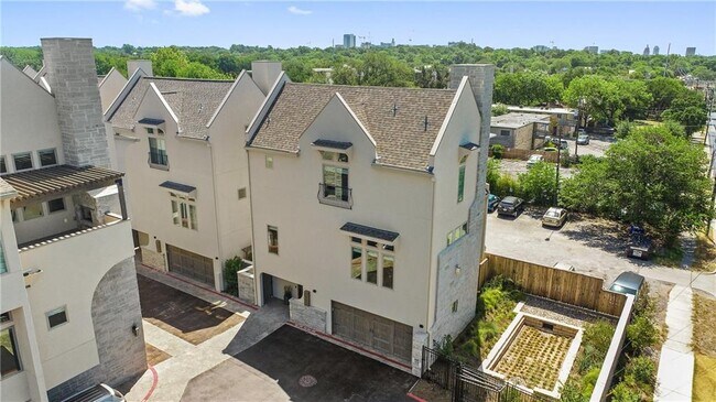 Building Photo - 2300 Enfield Rd