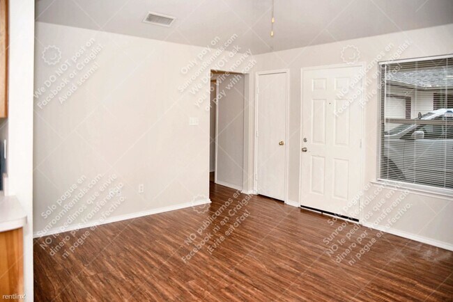 Foto del edificio - 3 br, 2 bath Duplex - 117 Stewart Bend Ct B B