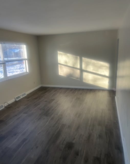 Foto del edificio - 4917 Sidney St